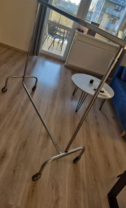 Reling na ubrania rozkładany 135cm