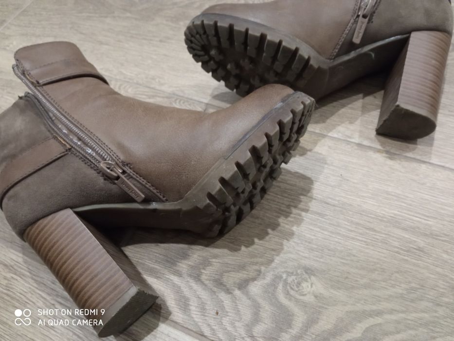 Botki beż jasny brąz CCC , rozm 35