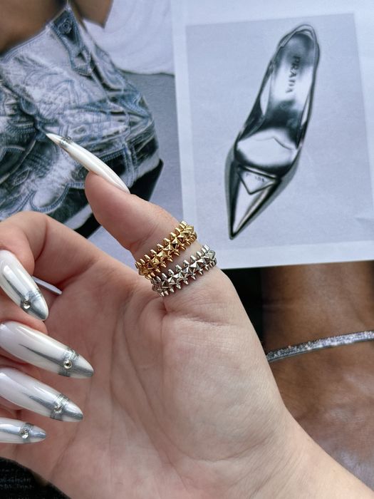 Каблучка кільце перстень в стилі Cartier Clash