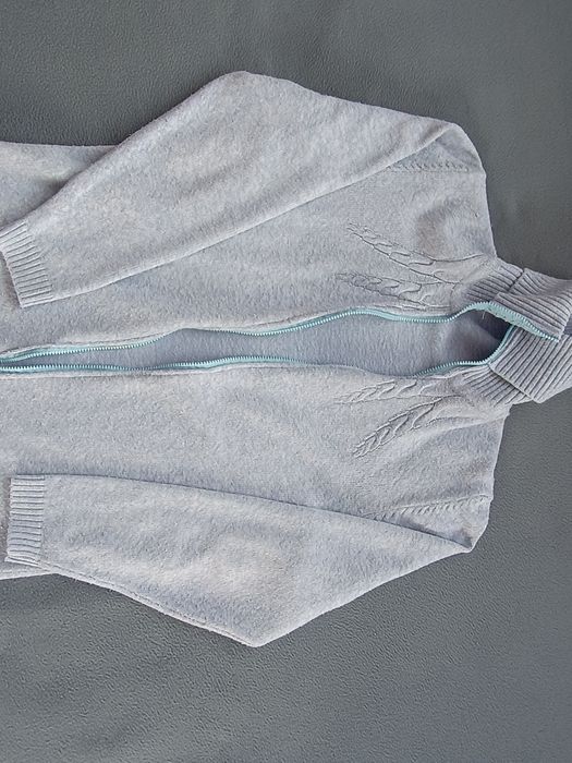 Sweter błękitny L/M