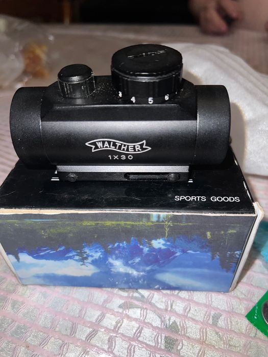 Приціл коліматорний Walther 1x30
