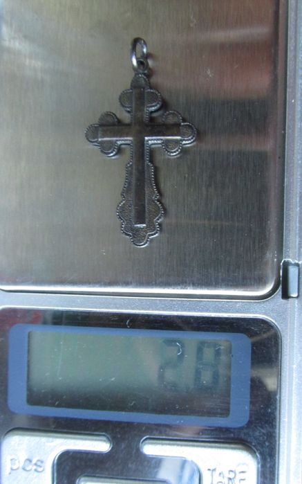 Продам серебряный крестик.