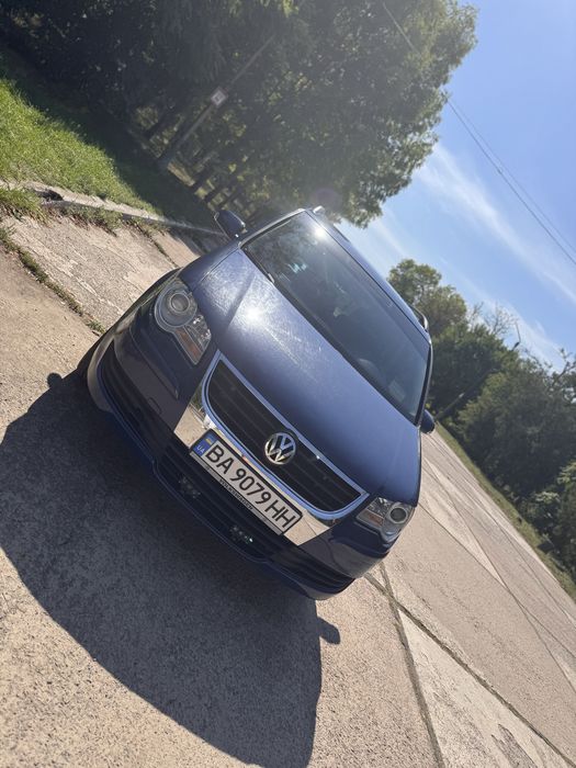 Продам Volkswagen Touran!