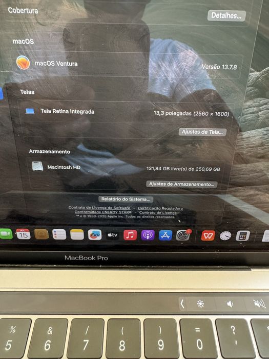 MacBook Pro Touch Bar Cinzento 13" 2017 RAM: 8 GB - 256 GB SSD