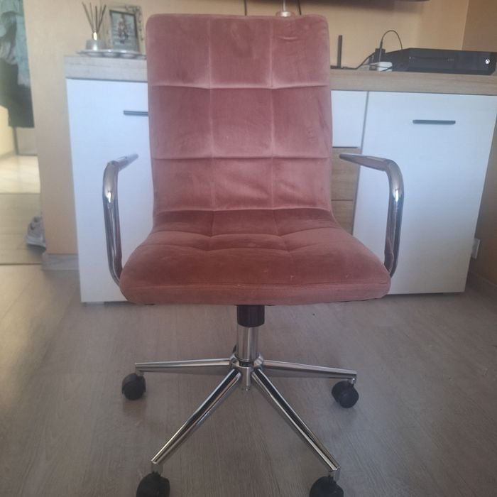 Ergonomiczne krzesło do biurka