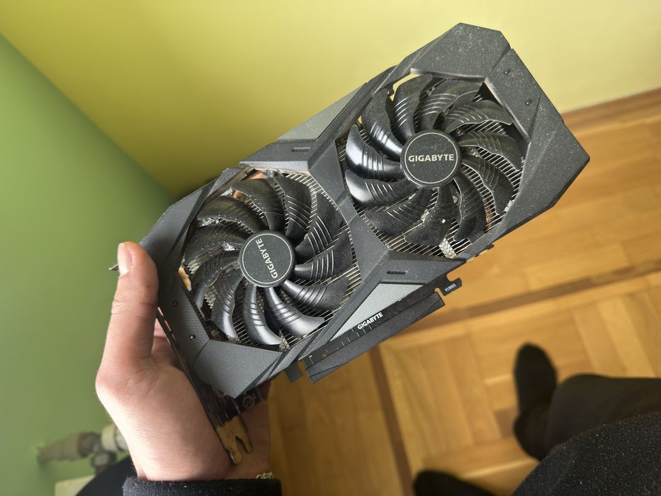 1660 gigabyte стан все працює