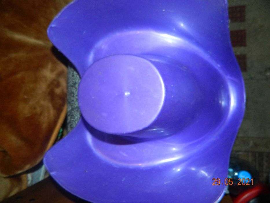 горшок детский небольшой