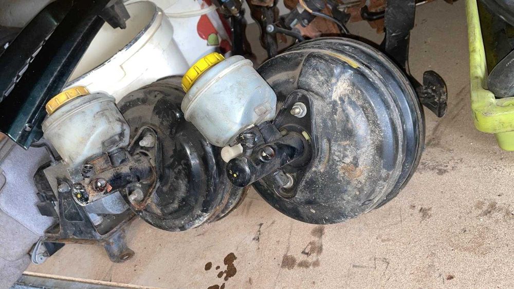 Peças Nissan Terrano ou Ford Maverick