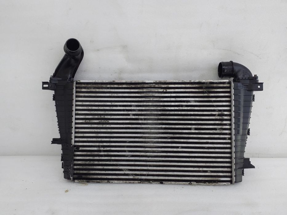 Radiador do intercooler OPEL Astra H Caravan Van (L70)