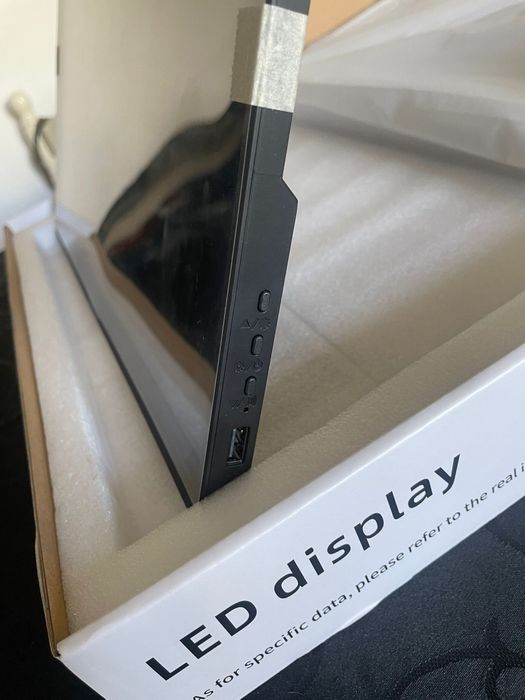Display portatil467961154467287043