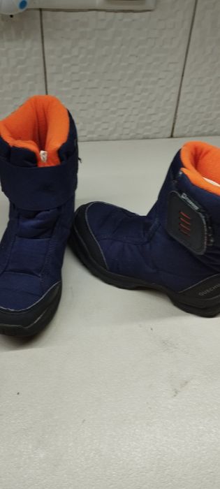 Decathlon. Waterproof взуття дитяче