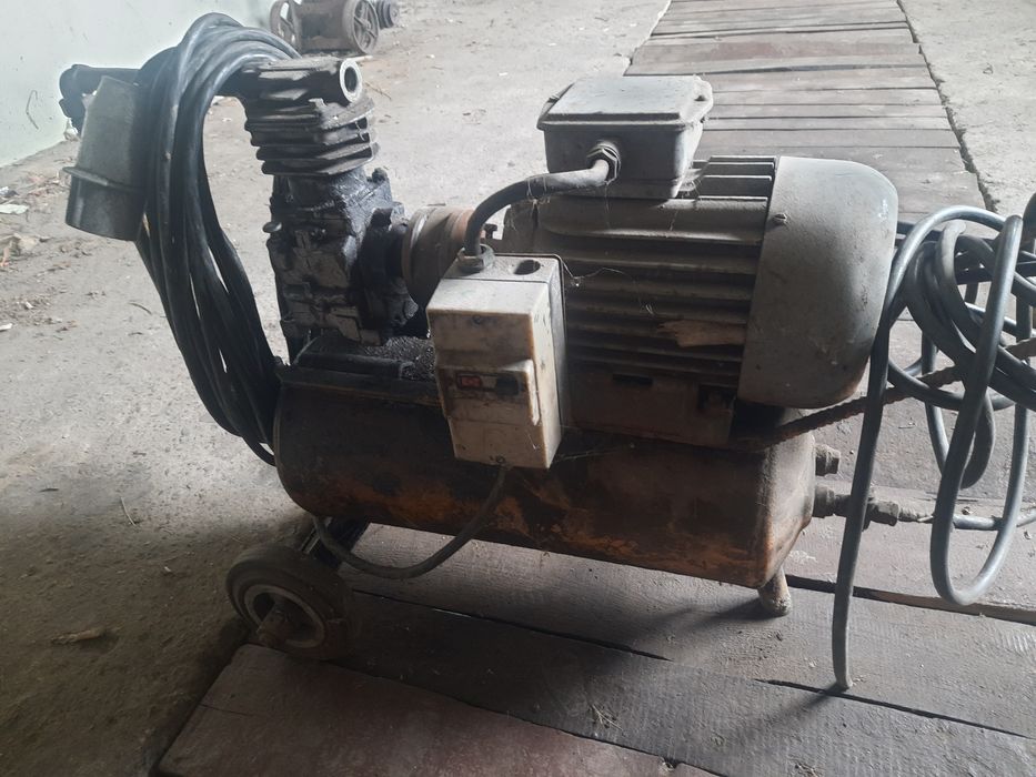 Kompresor sprężarka na siłę 3KW 380V tlokowy