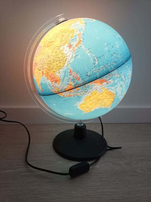 Globus podświetlany