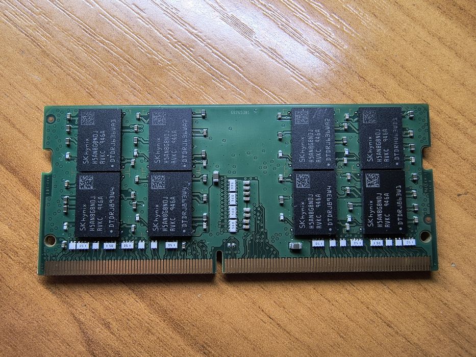 Оперативна пам'ять для ноутбука 16gb ddr4 2666, 3шт, є пара