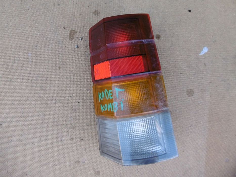 LAMPA TYLNA OPEL KADET