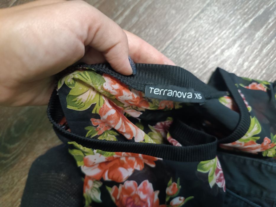 Шорти та блуза розмір xs