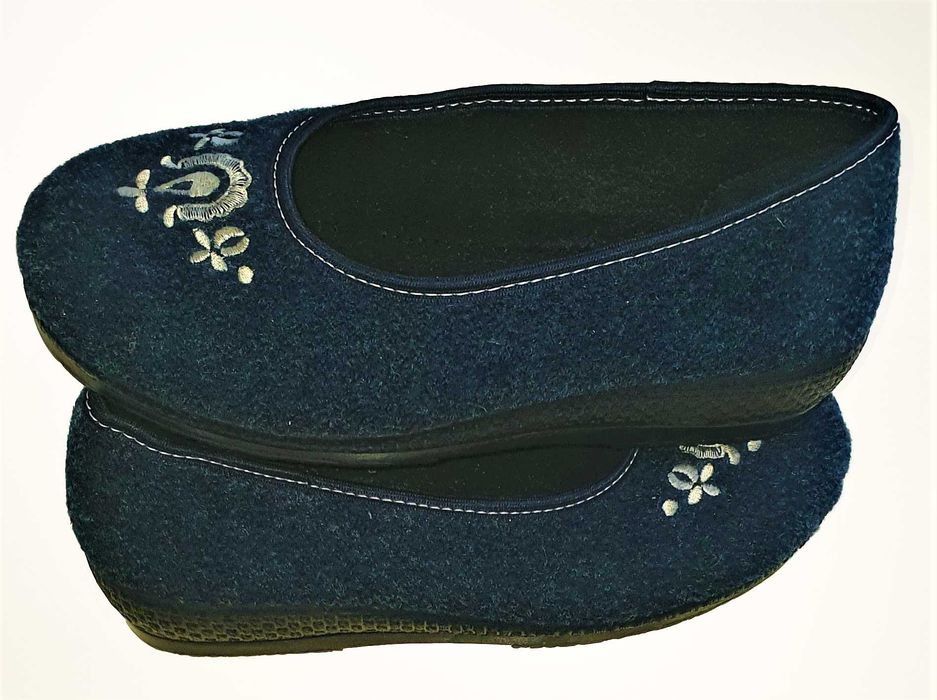 Bambosze wygodne damskie, wełniane z lekką podeszwą PU rozm.39