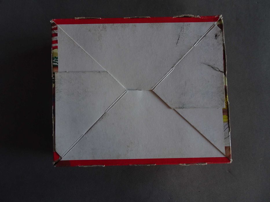 Caixa de cromos de futebol selada MGK Megacraks 2020-21 Panini La Liga