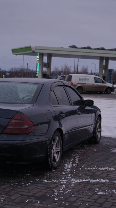 Mercedes w211 2.7 e-class