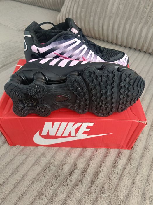 Nowe buty Nike shox r.38