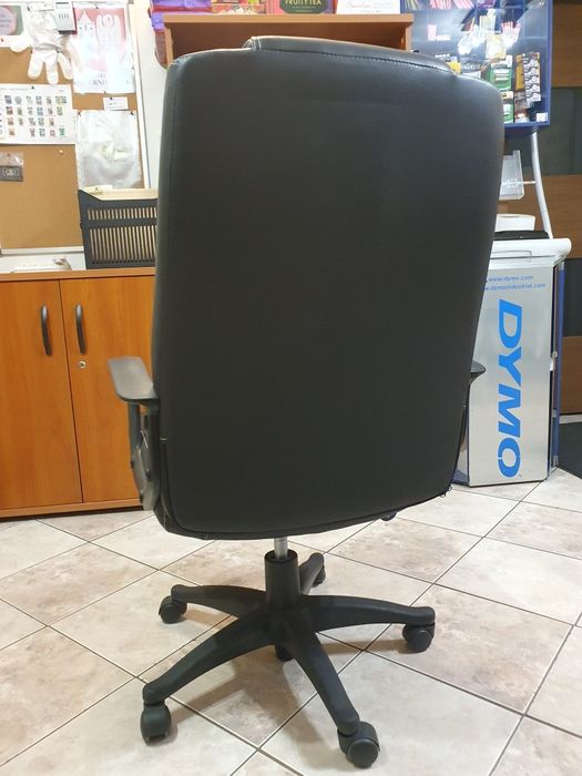 Fotel biurowy, obrotowy, skóropodobny