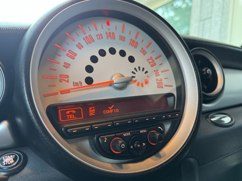 Mini Cooper 1.6 Diesel 90.809 kms