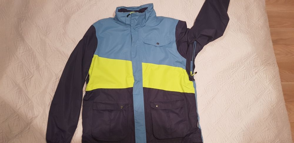 Куртка лыжная