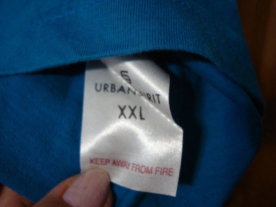 футболка Легенди рока 60-70х р.XXL практич нова