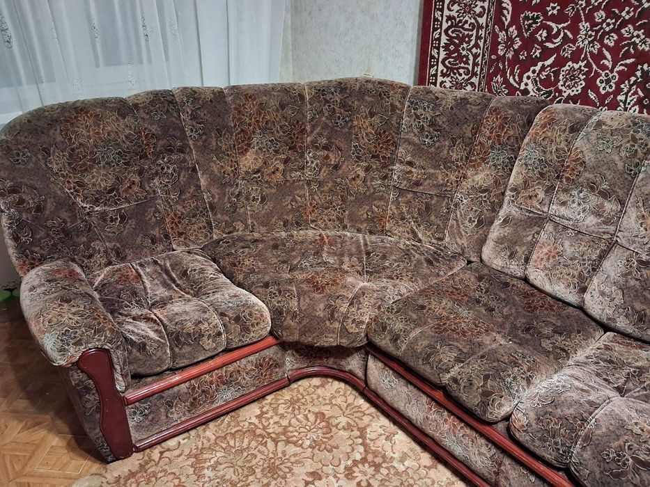 М'який уголок для вітальні