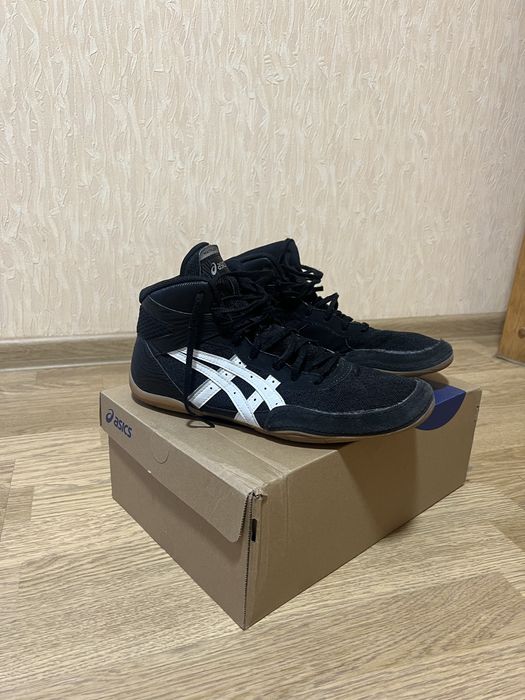Борцівки asics matflex 7 42.5(27)