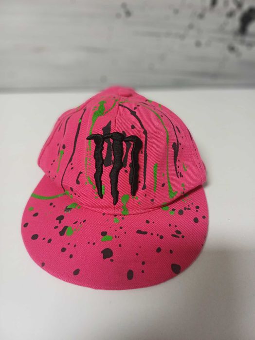 Boné Monster Energy rosa, verde e preto