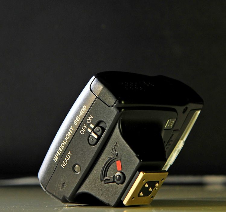 nikon sb 400 em bom estado