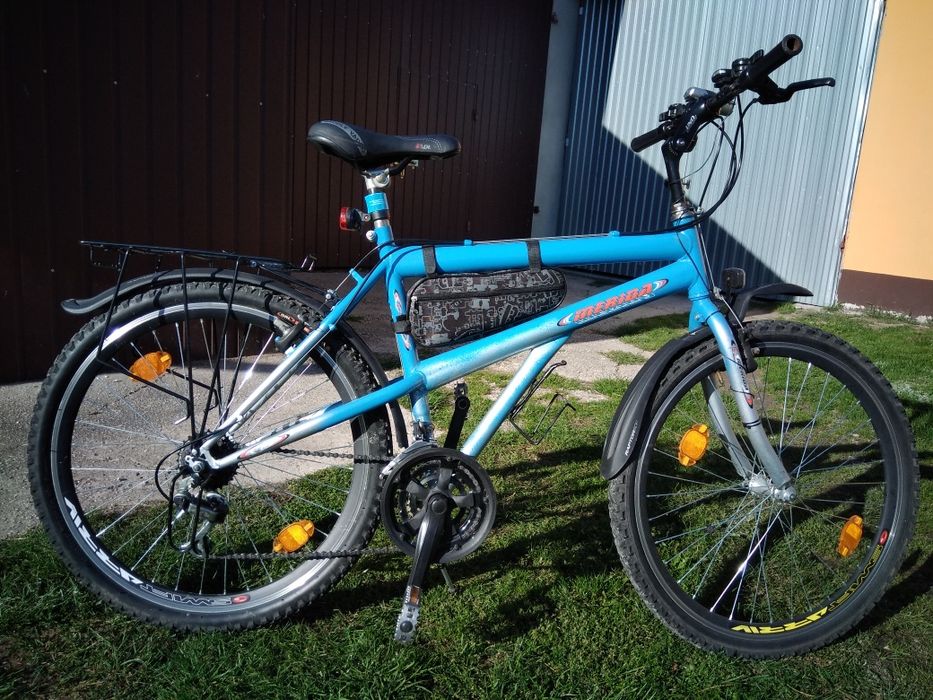 Rower                     .