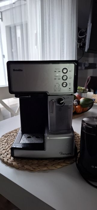Sprzedam ekspres do kawy Breville PrimaLatte gratis młynek do kawy