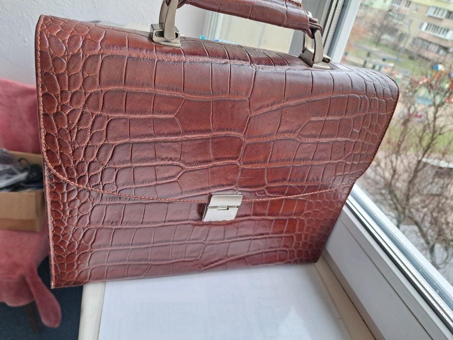 Портфель чоловічий крокодиляча кожа butin