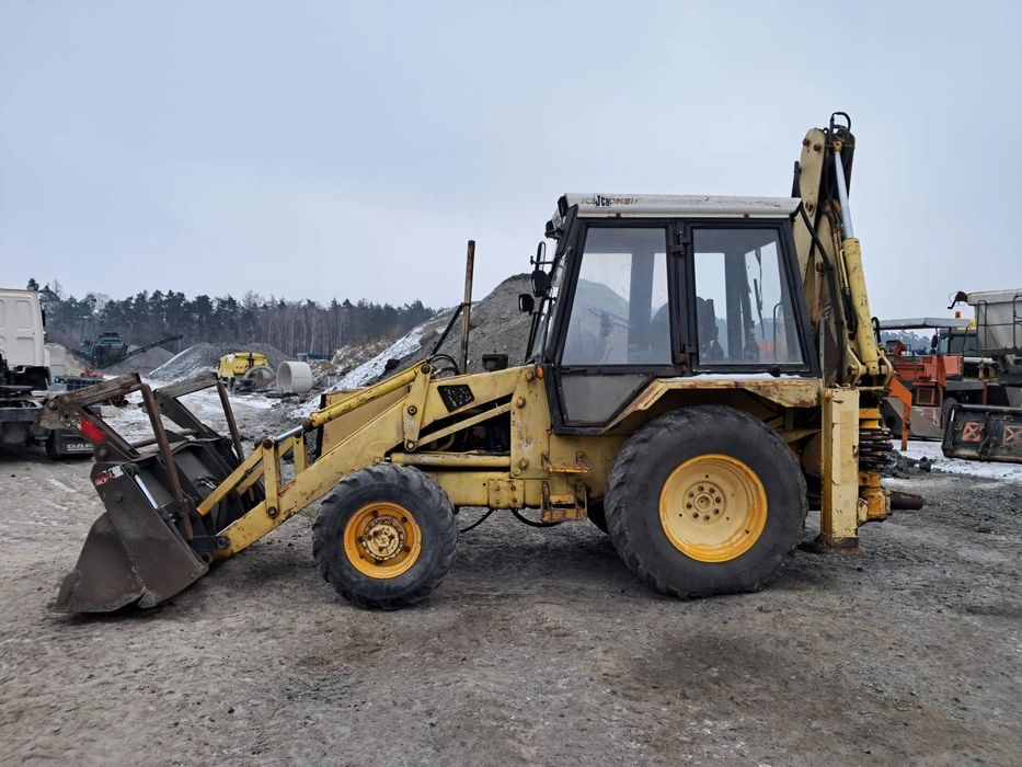 JCB  49.900netto Koparko-ładowarka JCB 3CX  / zamiana