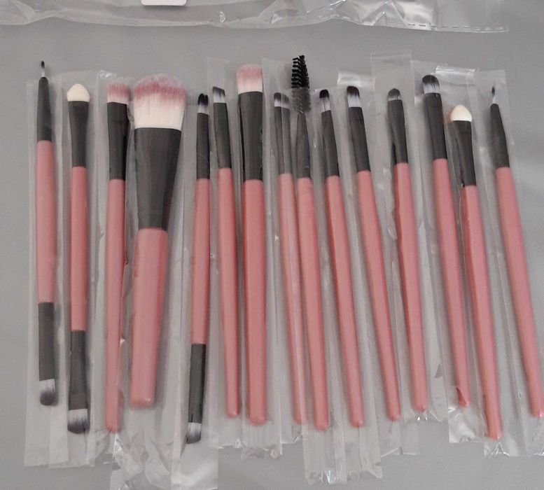 Makeup Brushes64752039441923121