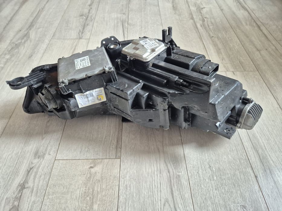 Фара ліва Audi A4 B9 Full Led 2016-2019 USA