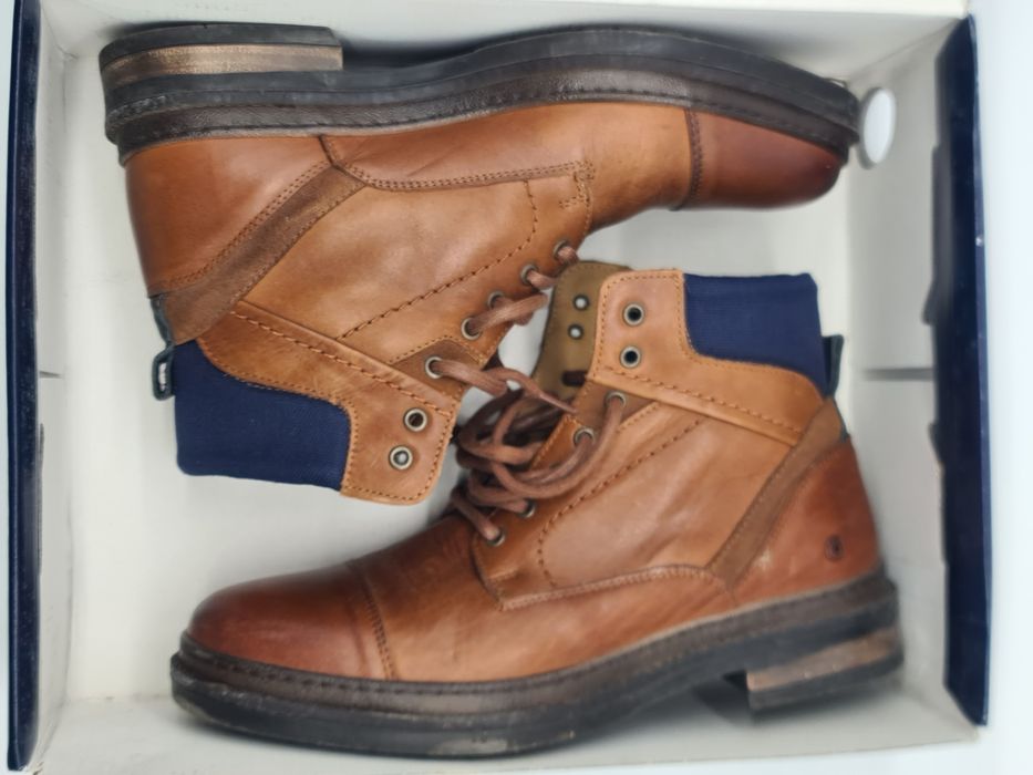 Botas homem CASUAL tamanho 42