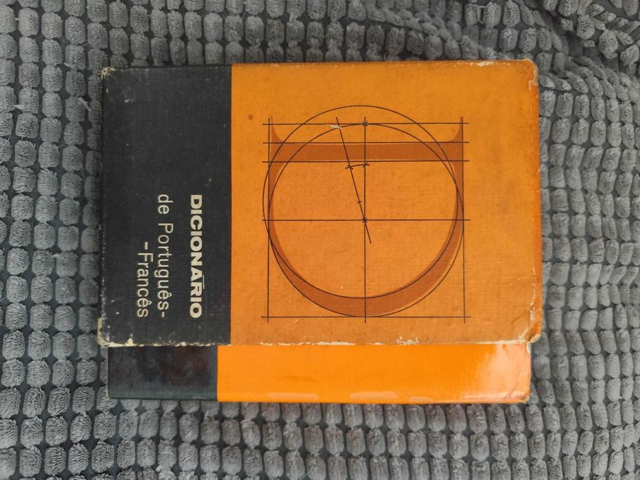 Dicionário de Português-Françês 1981