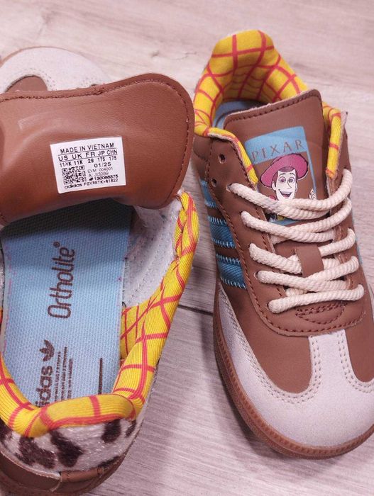 Кросівки adidas samba 29р