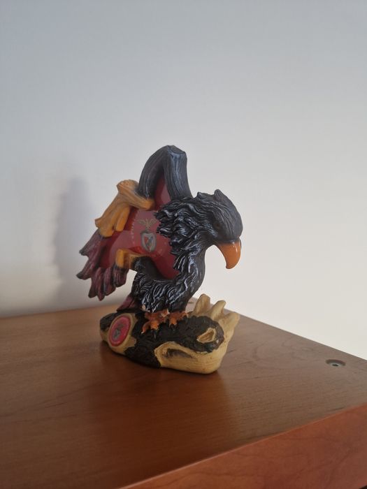 Águia com moldura do Benfica (226 SLB) em cerâmica