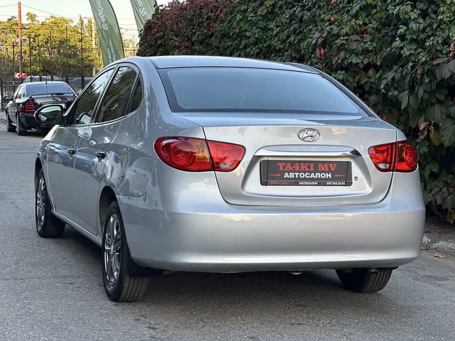 Продам Hyundai Elantra 2011