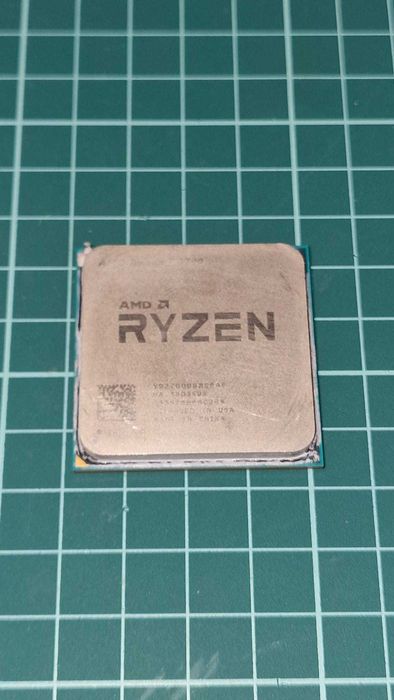 AMD Ryzen 7 2700 (8-Core) + Cooler Wraith Spire RGB – [Ler Descrição]