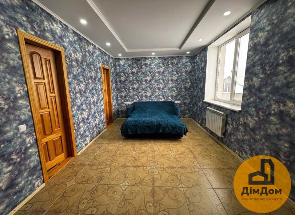 Продаж великого заміського будинку 410 м2, Село Яблунівка