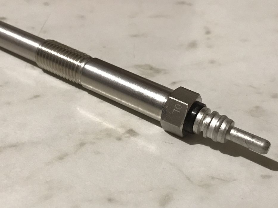 Свічка накалювання BOSCH 0250503003 11v (Japan)