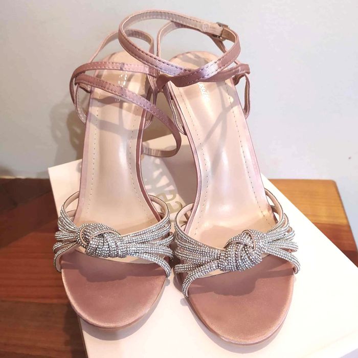 Szpilki damskie r. 40 DeeZee