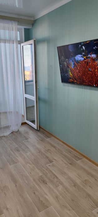 Сдам посуточно квартиру с видом на море .