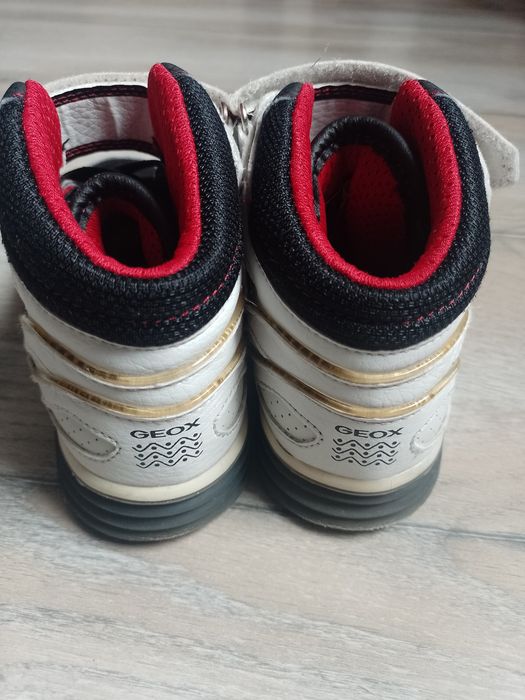 Buty Geox za kostkę 30
