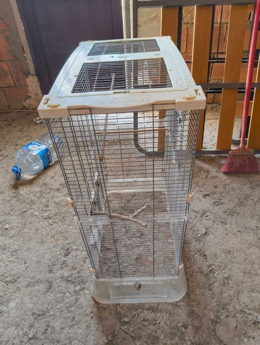 gaiola para aves de médio porte64752337332610122